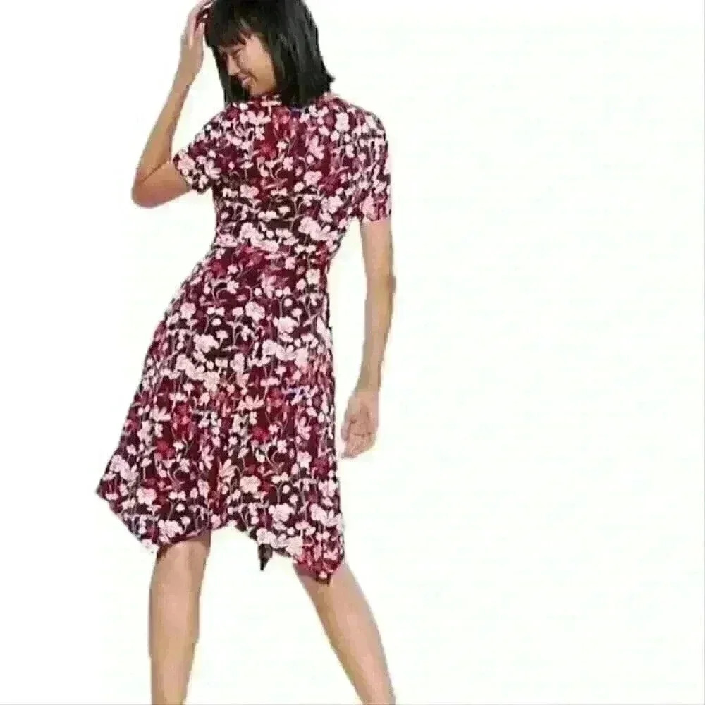 NEW! Tommy Hilfiger Women’s 6 Floral-Print Dress NWT $99.50 - Picture 2 of 2